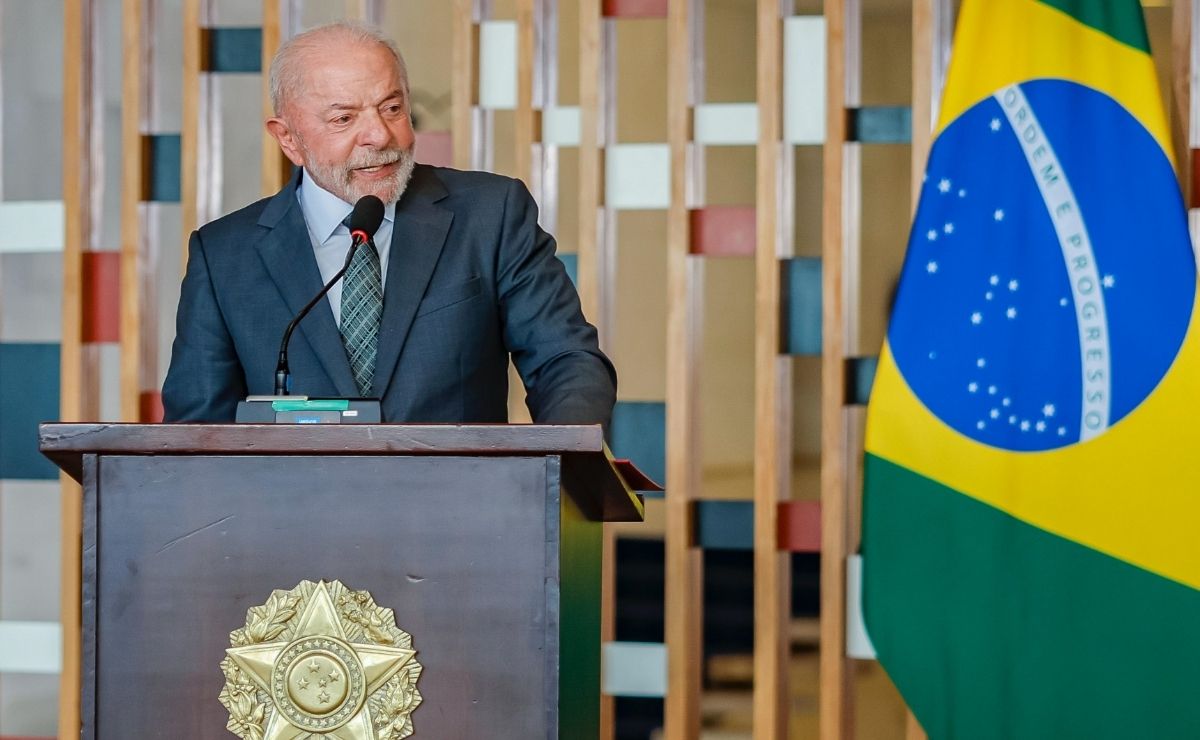 Lula critica classificação de CV e PCC como terroristas pelos EUA e defende soberania brasileira