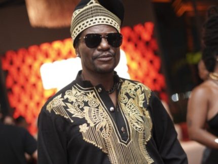 Bukassa Kabengele se destaca com trabalhos simultâneos na Globo, HBO Max e Netflix