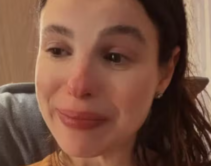 Sthefany Brito emociona ao receber sinal do pai falecido durante gravidez