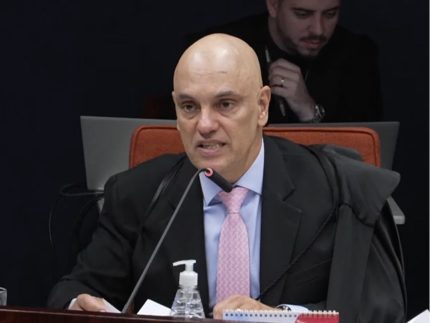 Ministro Moraes suspende aplicação do PL da Dosimetria até julgamento final no STF
