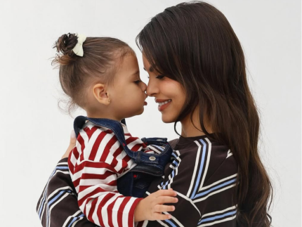Amanda Kimberlly planeja minifesta para os 2 anos da filha com Neymar