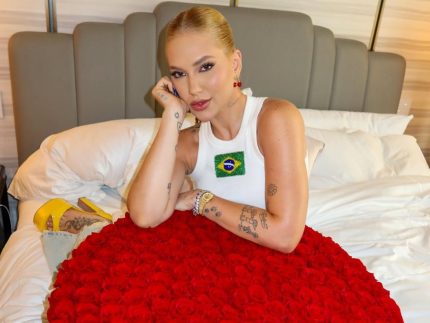 Virginia perde 100 mil seguidores após publicação de buquê e comentário de Vini Jr.