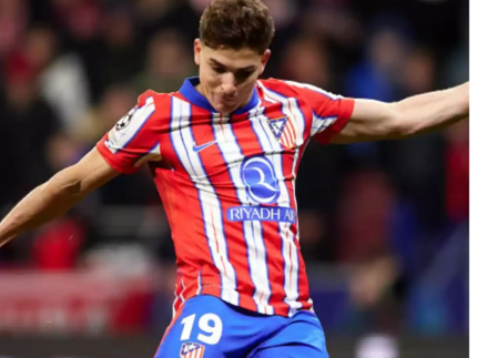 Real Madrid oferece R$ 900 milhões por Julián Álvarez, mas Atlético rejeita proposta