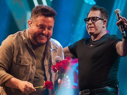 Bruno e Marrone comemoram recorde de público na Festa do Peão de Americana