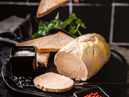 Foie gras é proibido no Brasil: entenda a nova lei e os impactos nutricionais