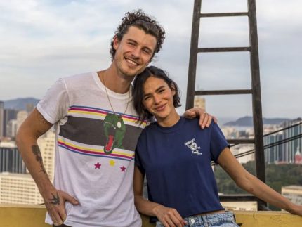 Bruna Marquezine se declara a Shawn Mendes em aniversário: “Mundo é bem melhor com você’